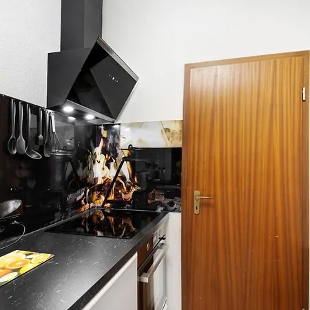 Kaeuzchenkuhle Apartment *